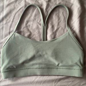 Lululemon size 6 Flow Y bra
